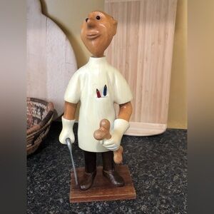 Vintage Romer Orthopedic surgeon doctor wood carved  figurine.